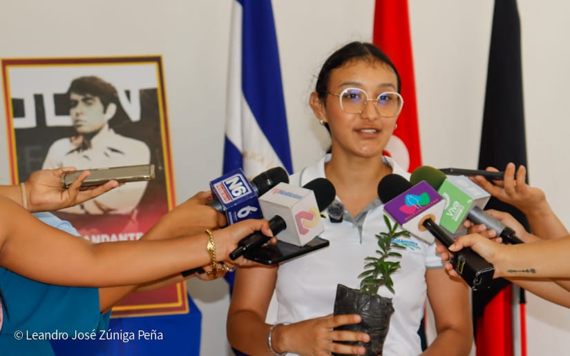 Centro-Cultural-Comandante-Julian-Roque-Cuadra-11