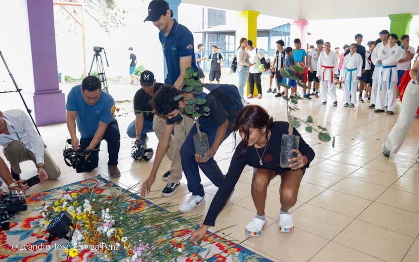 Centro-Cultural-Comandante-Julian-Roque-Cuadra-16