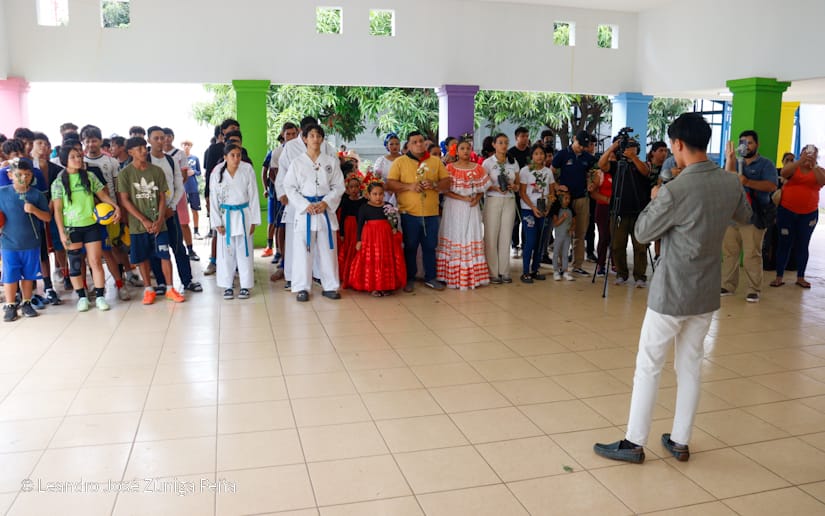 Centro-Cultural-Comandante-Julian-Roque-Cuadra-32