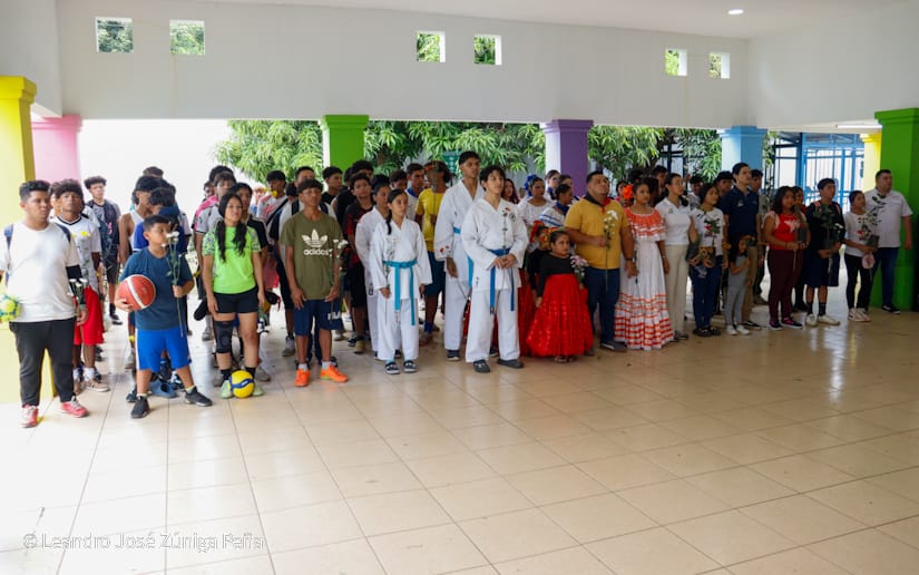 Centro-Cultural-Comandante-Julian-Roque-Cuadra-34