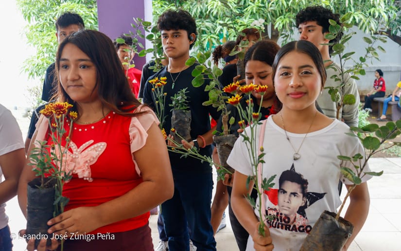 Centro-Cultural-Comandante-Julian-Roque-Cuadra-35