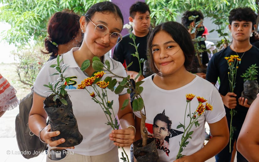 Centro-Cultural-Comandante-Julian-Roque-Cuadra-36