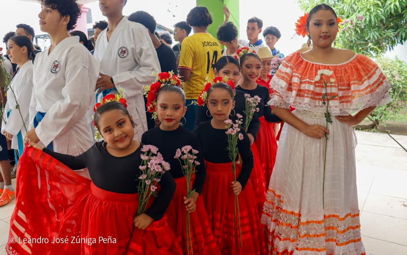 Centro-Cultural-Comandante-Julian-Roque-Cuadra-37