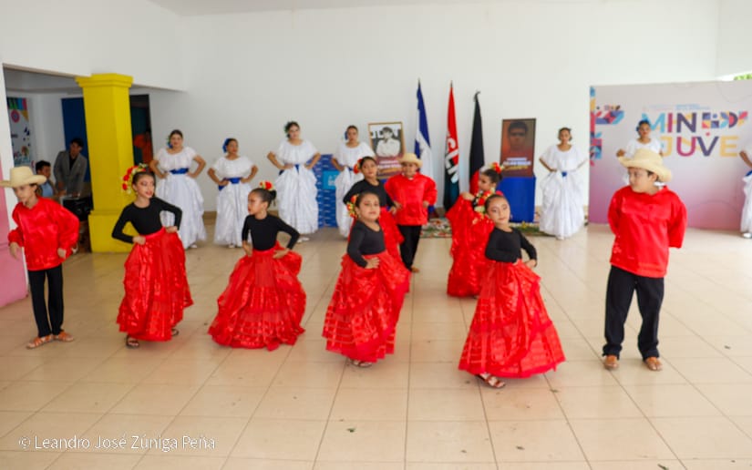 Centro-Cultural-Comandante-Julian-Roque-Cuadra-9