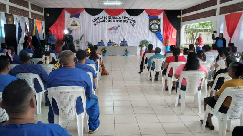 Sistema-Penitenciario-11