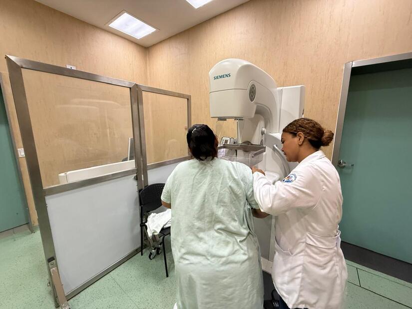 MEGA-FERIA-DE-SALUD-ONCOLOGICA--(12)