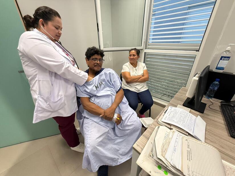 MEGA-FERIA-DE-SALUD-ONCOLOGICA--(7)