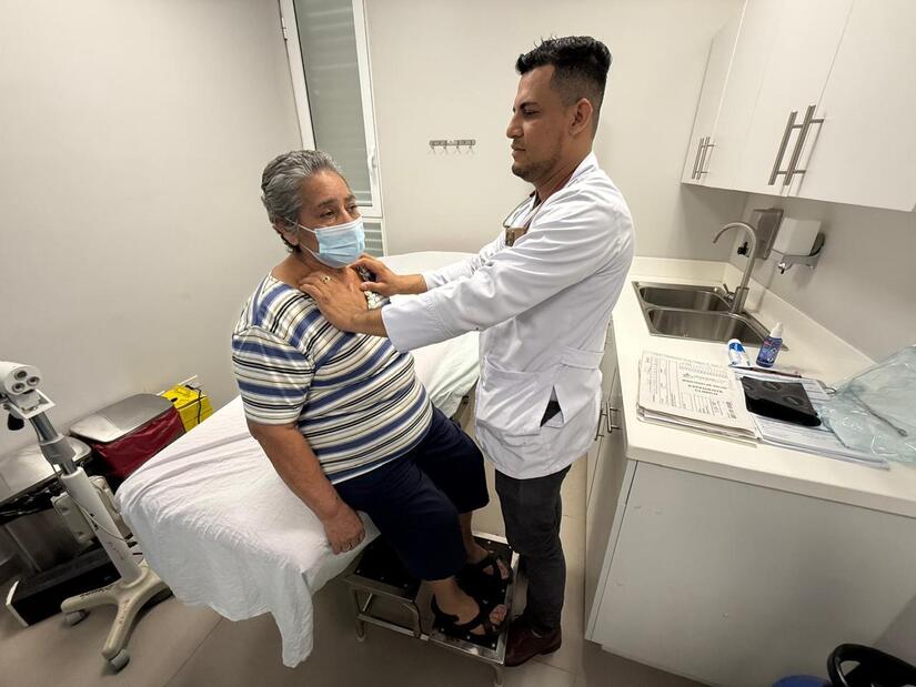 MEGA-FERIA-DE-SALUD-ONCOLOGICA--(9)