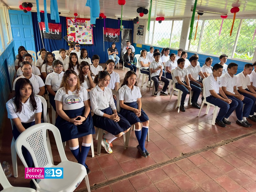 Coros-Estudiantiles-Ruben-Dario-9