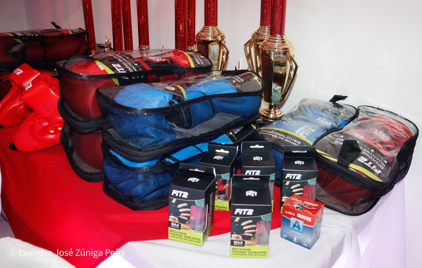 Material-Deportivo-39