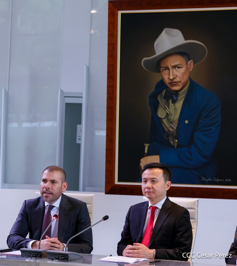 Reunion-con-el-companero-Zhang-Run-10