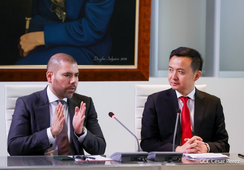 Reunion-con-el-companero-Zhang-Run-18