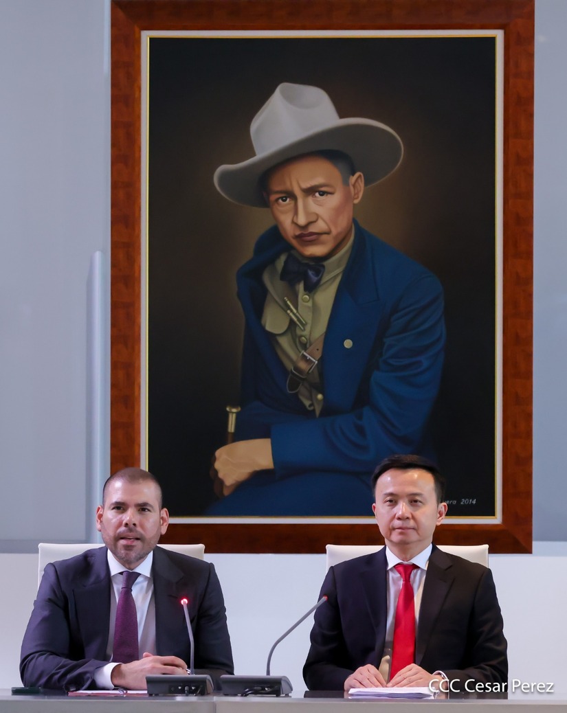 Reunion-con-el-companero-Zhang-Run-5