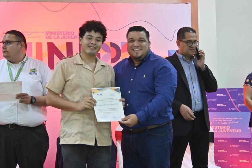 Ministerio-de-la-Juventud-6