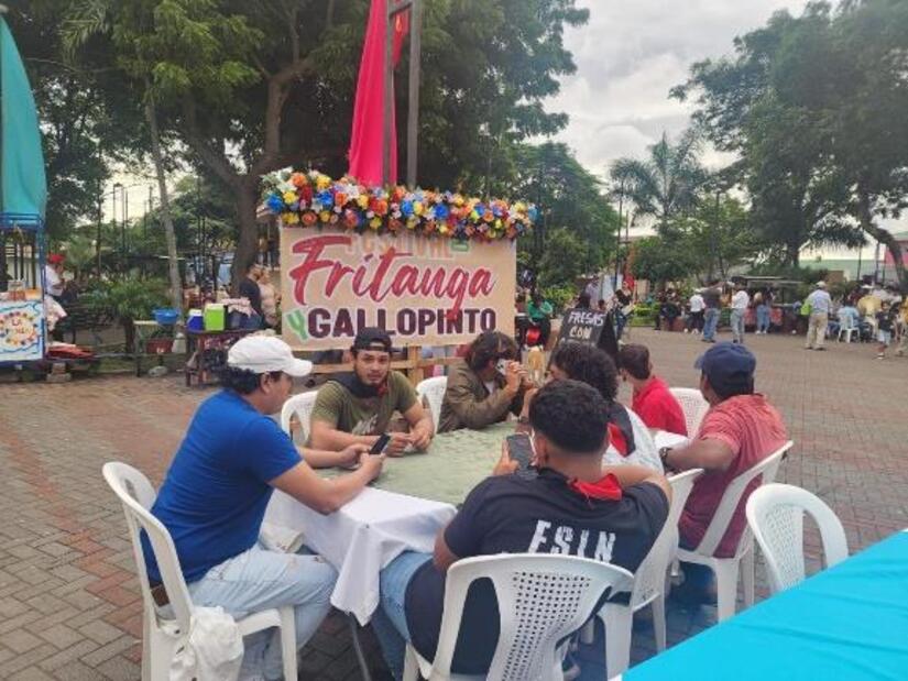 Festival-de-la-fritanga-6