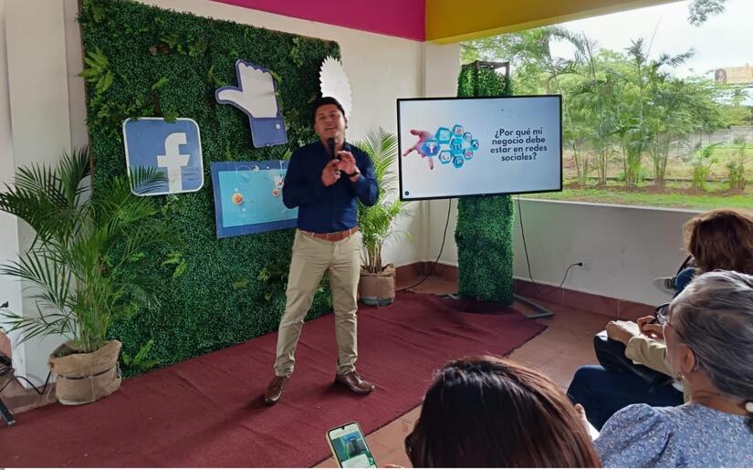 Universidad-La-Sandino-2