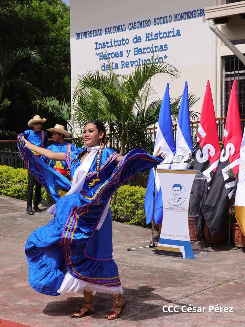 Universidad-Casimiro-Sotelo-26