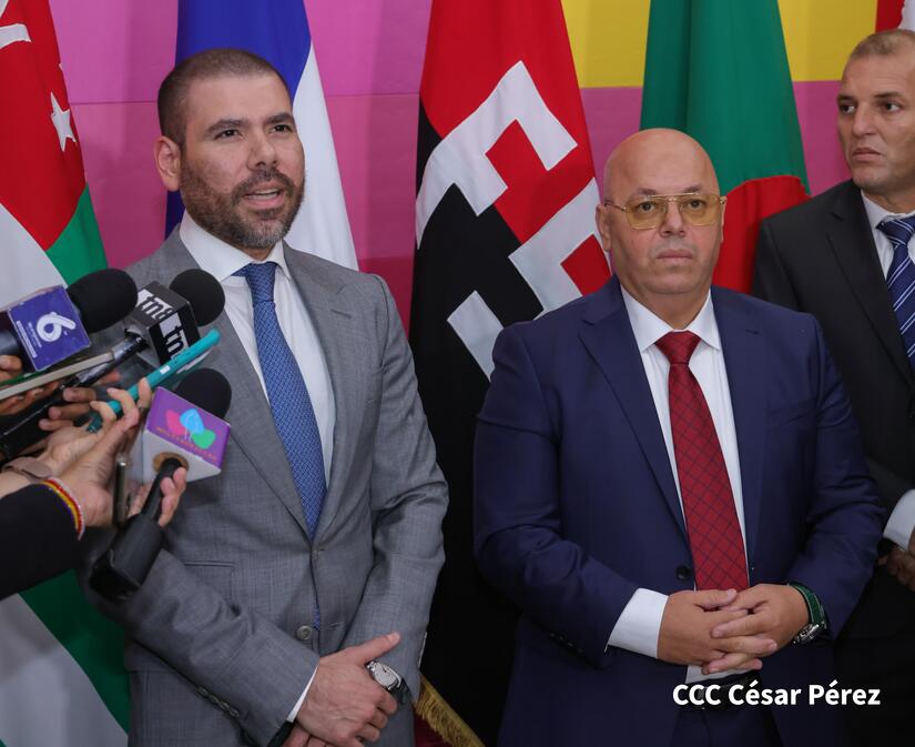 DELEGACION-DE-ARGELIA--(6)