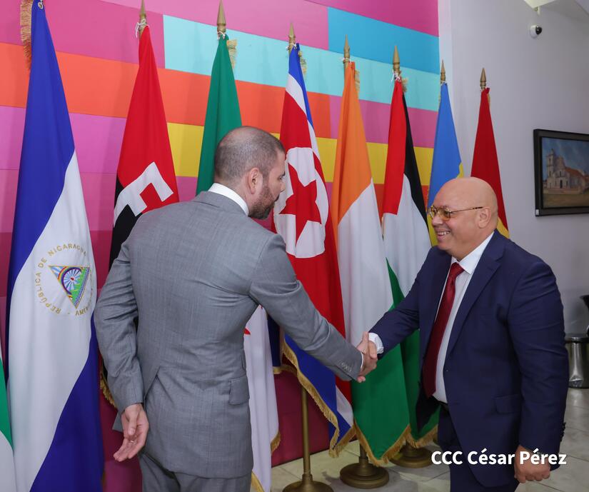 DELEGACION-DE-ARGELIA--(8)