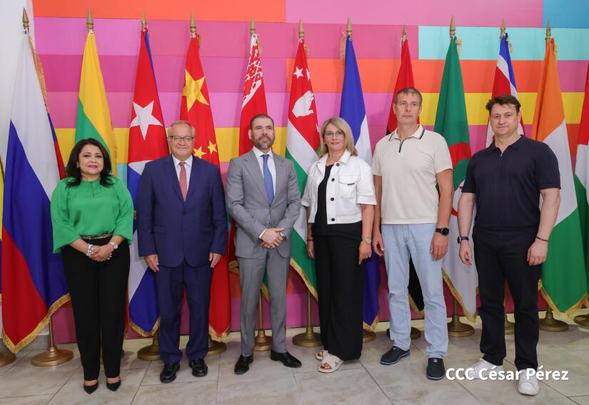 RUSIA-DELEGACION--(10)