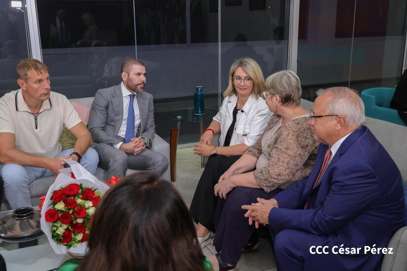 RUSIA-DELEGACION--(13)