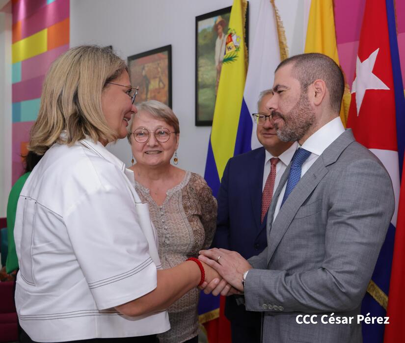 RUSIA-DELEGACION--(2)