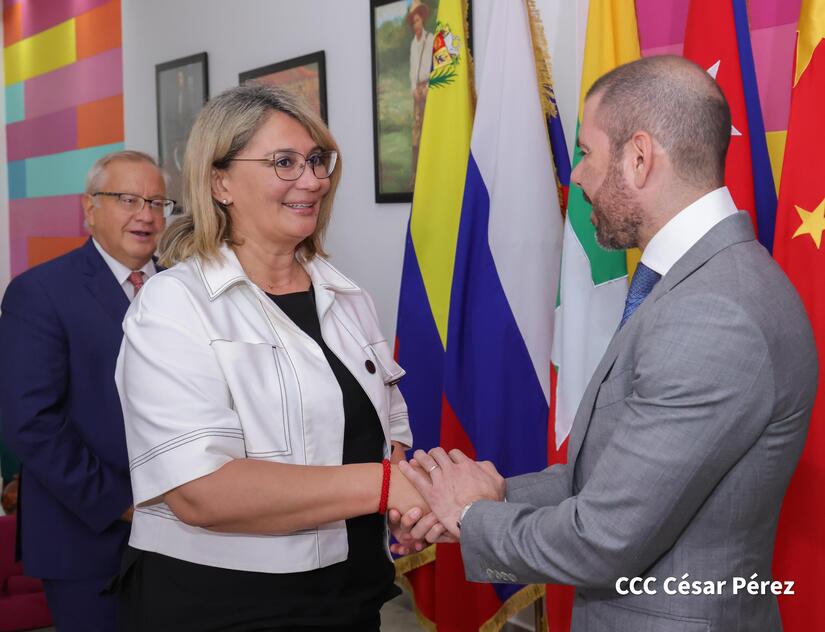 RUSIA-DELEGACION--(4)