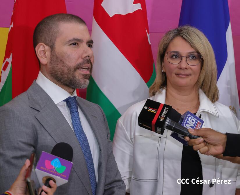 RUSIA-DELEGACION--(6)