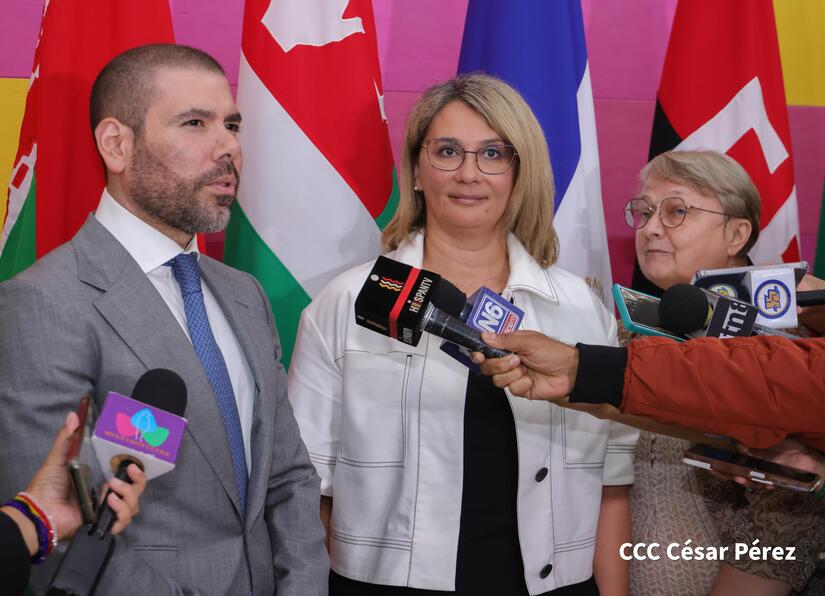 RUSIA-DELEGACION--(7)