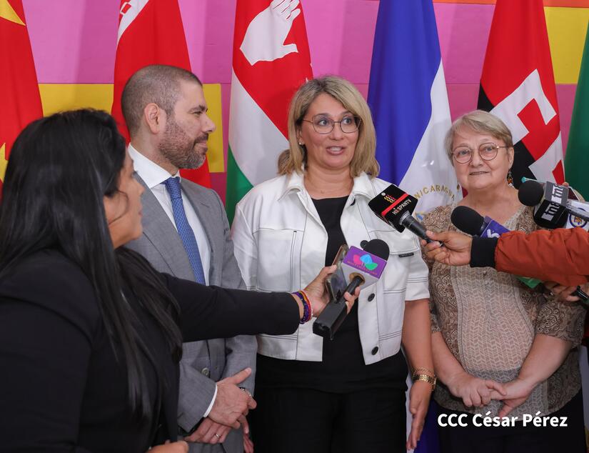 RUSIA-DELEGACION--(8)