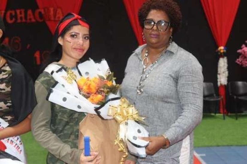 Muchacha-19,-RACCN-24