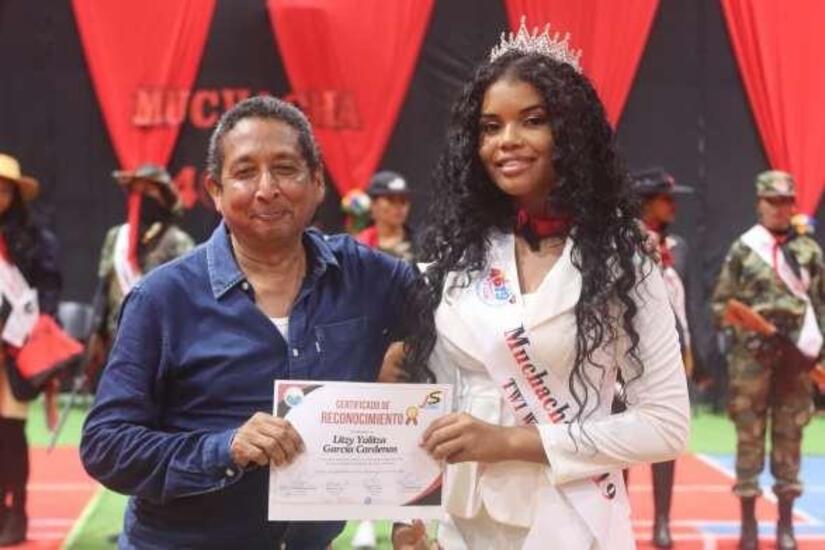 Muchacha-19,-RACCN-29