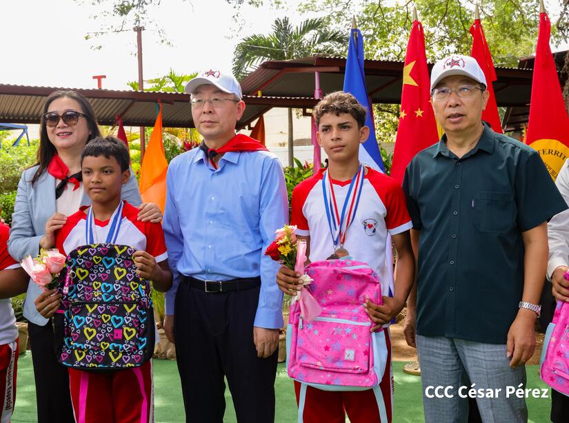 Delegacion-de-China-en-Nicaragua-9
