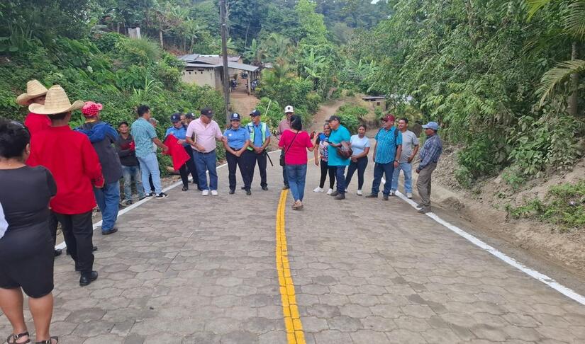 Calles-y-caminos-para-el-pueblo-18