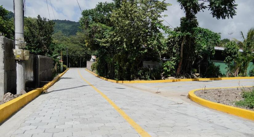 Calles-y-caminos-para-el-pueblo-20