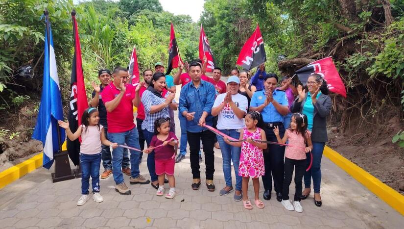 Calles-y-caminos-para-el-pueblo-29