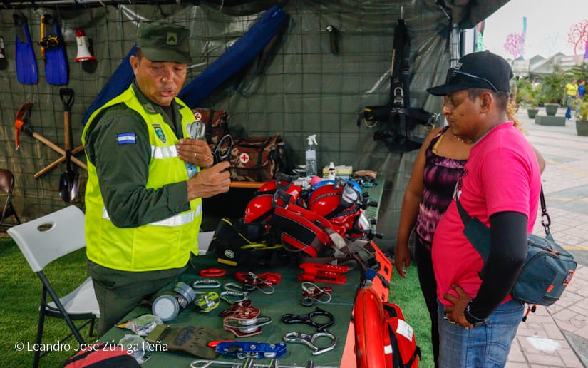 Exposicion-Ejercito-10