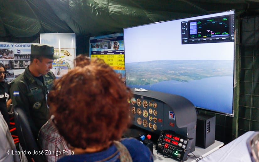 Exposicion-Ejercito-28