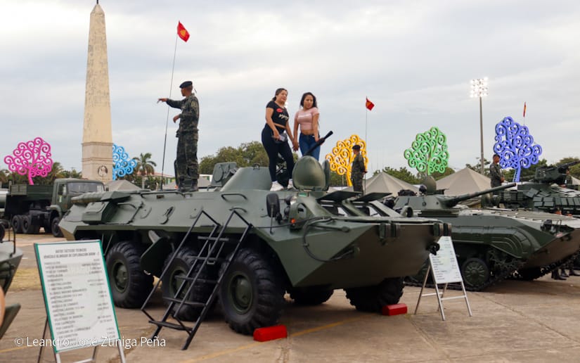 Exposicion-Ejercito-41