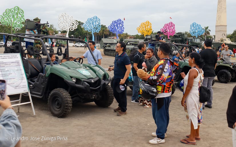 Exposicion-Ejercito-43