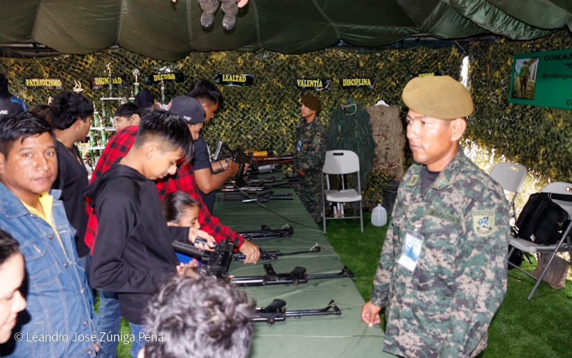 Exposicion-Ejercito-27