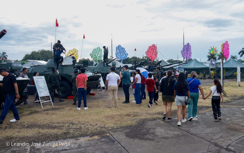 Exposicion-Ejercito-7