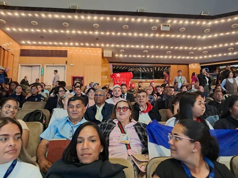 Cumbre-de-los-Pueblos-por-La-Paz-y-en-Contra-de-la-Guerra-8