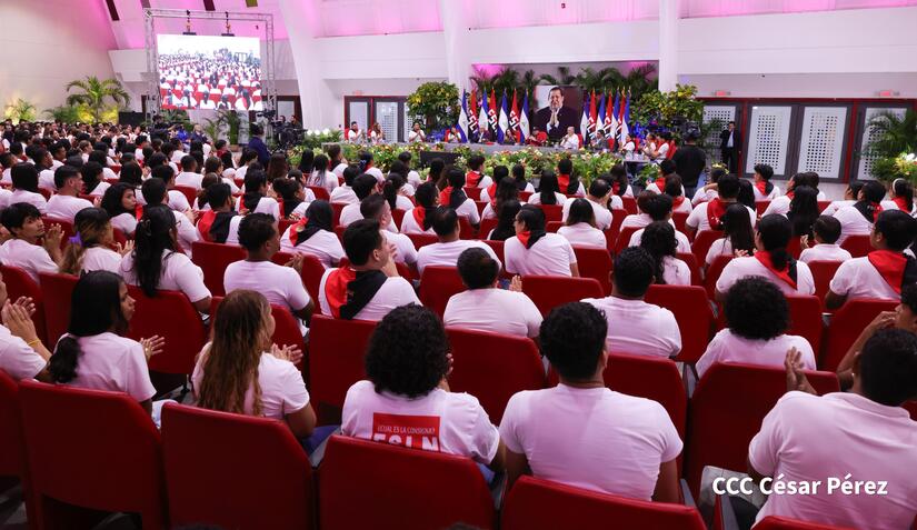 Conmemoracion-al-Cmdte-Hugo-Chavez-1