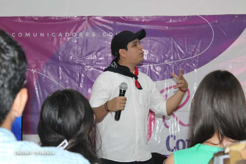 Red-de-Jovenes-Comunicadores-15