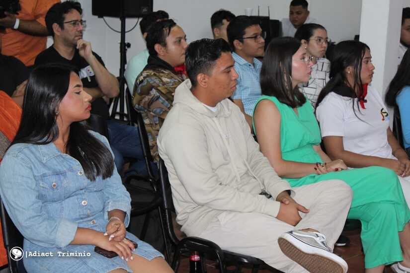 Red-de-Jovenes-Comunicadores-16