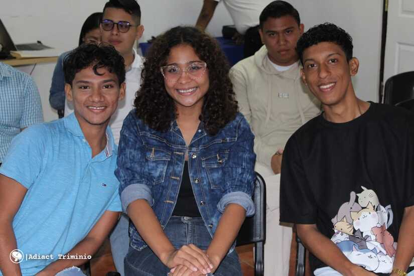 Red-de-Jovenes-Comunicadores-4