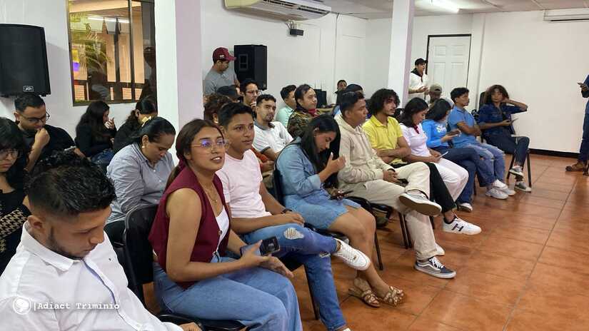 Red-de-Jovenes-Comunicadores-9