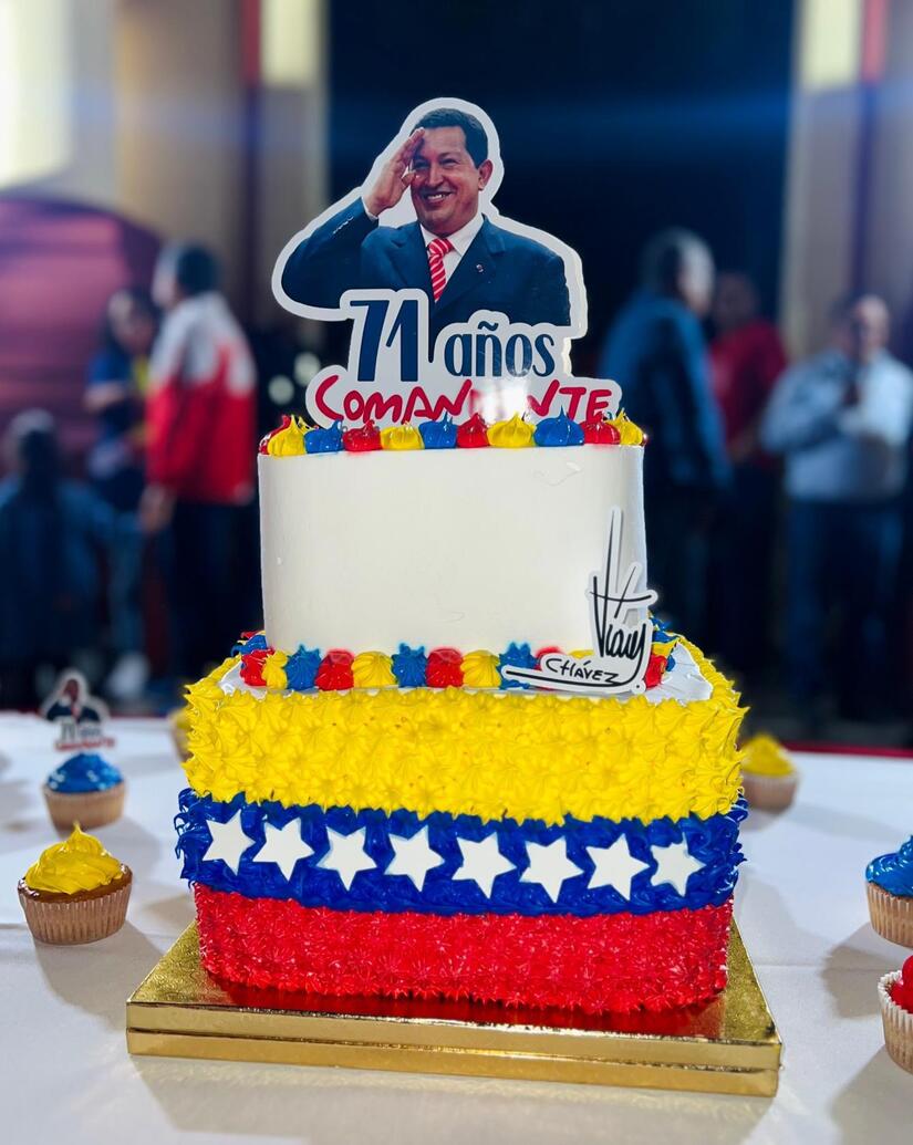 Homenaje-Hugo-Chavez-3