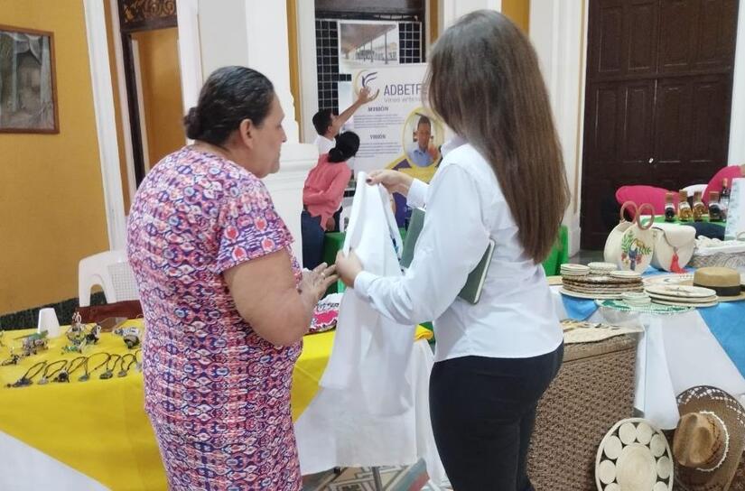 Rueda-de-negocios--(10)